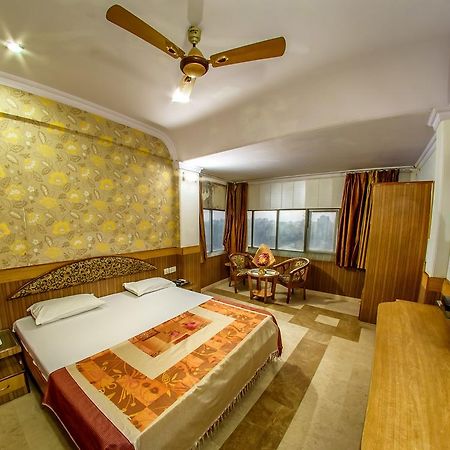 Hotel Solitaire อัครา ภายนอก รูปภาพ