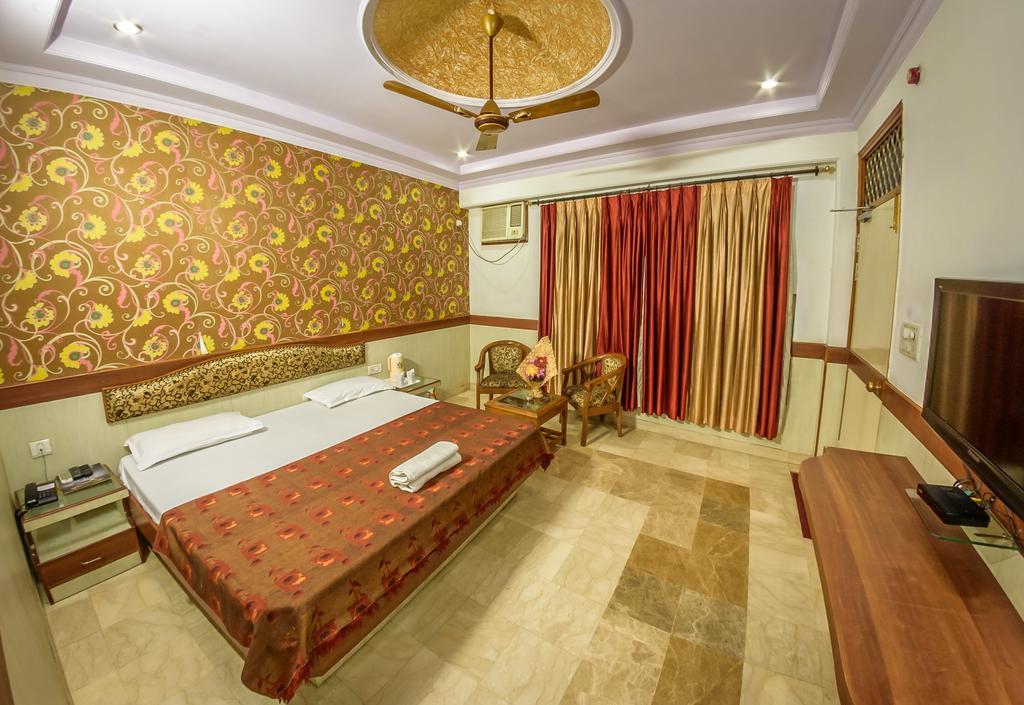 Hotel Solitaire อัครา ภายนอก รูปภาพ